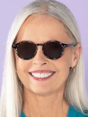 Classic Round Tortoiseshell Sunglasses/ readers with Black Lenses. +2.25